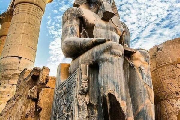 Luxor Day Trip from Hurghada Small Group & Tutankhamun Tomb