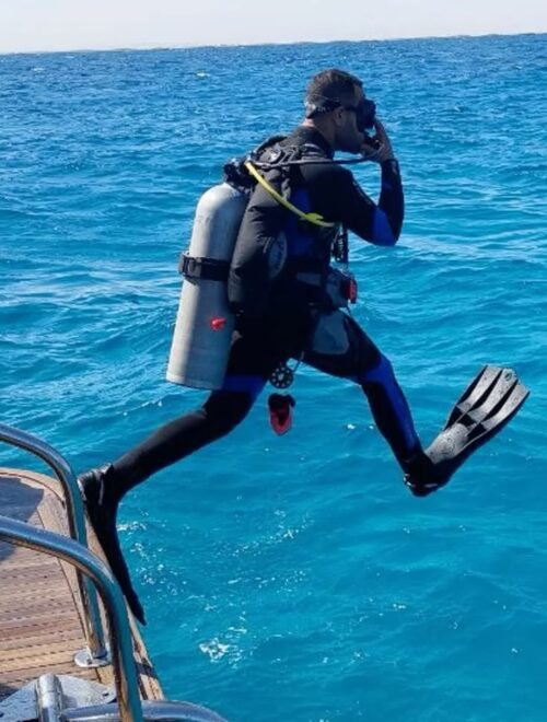 Hurghada Beginner Diving Trip with Lunch, Transfer & Gear | First-Time Divers