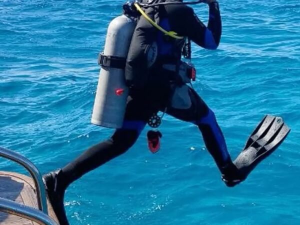 Hurghada Beginner Diving Trip with Lunch, Transfer & Gear | First-Time Divers